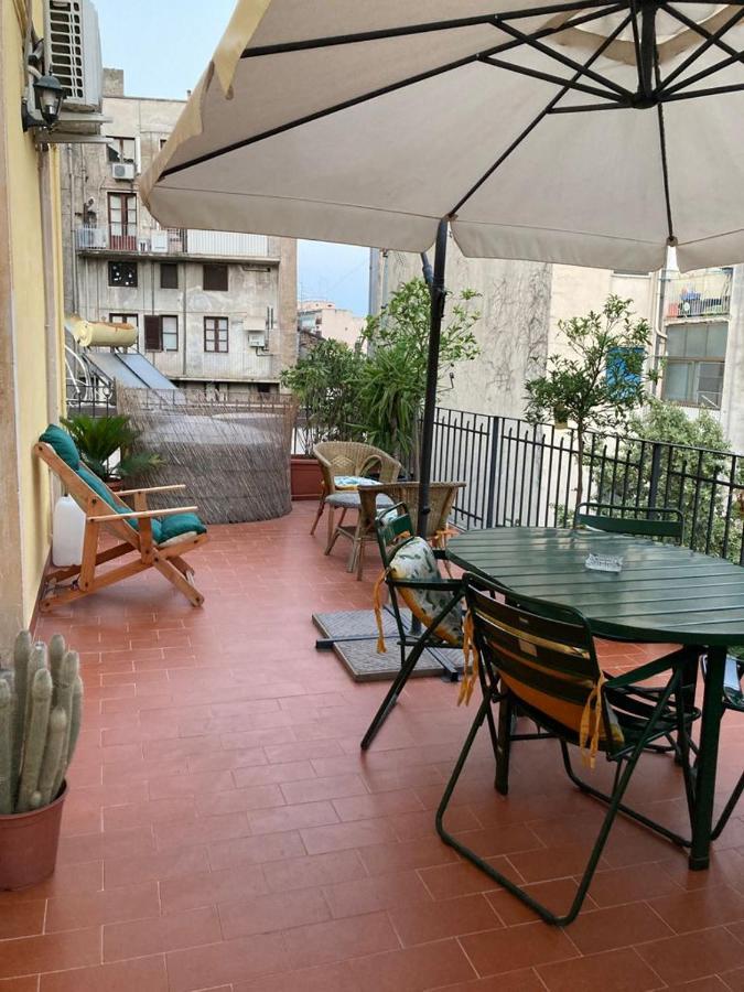 L'Oasi Di Sofia Appartamento Turistico Etnea Cavour Bellini CTA Eksteriør billede