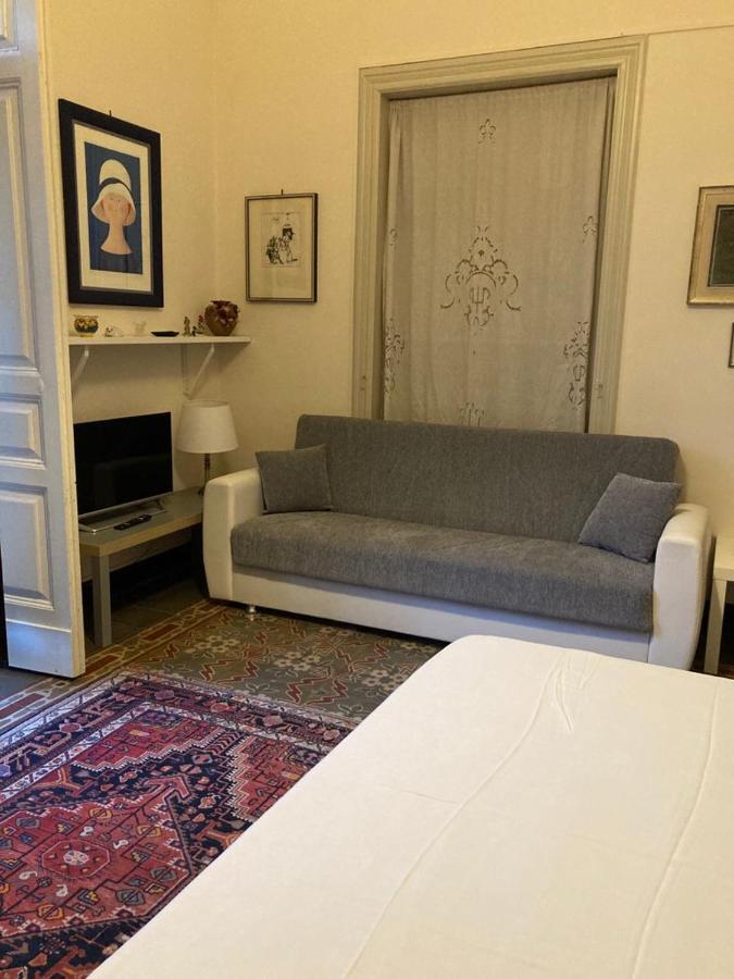 L'Oasi Di Sofia Appartamento Turistico Etnea Cavour Bellini CTA Eksteriør billede
